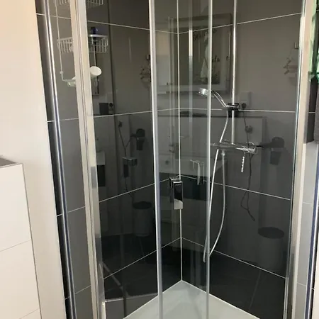 Meertraum Premium Mit 3 Zimmern, 250m Zum שרבאוץ